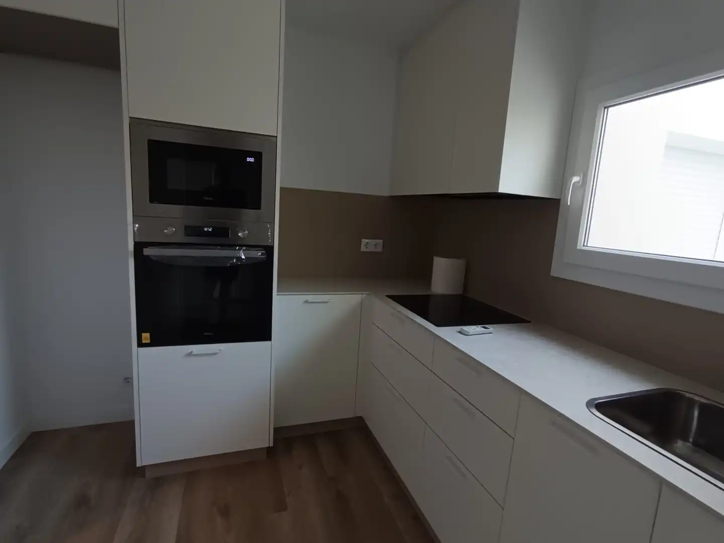 Flat for rent in RIU TERRI, Eixample Sud – Migdia