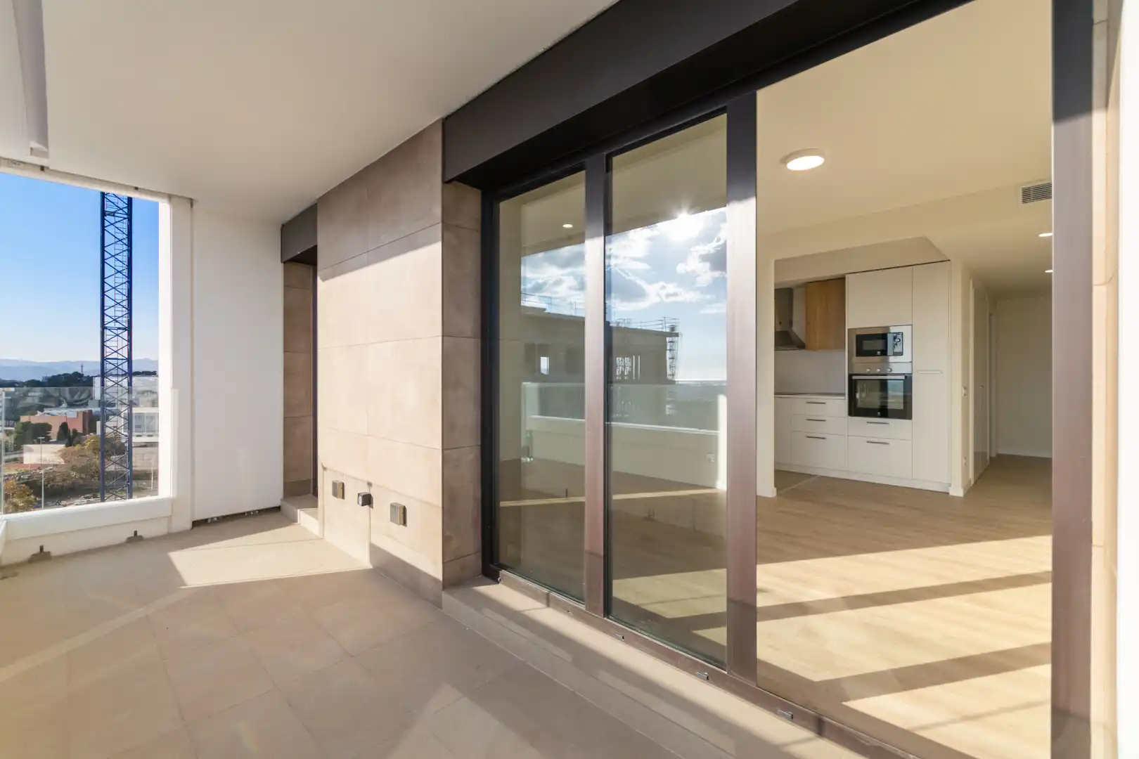 Außenansicht von Wohnung zur Miete in Esplugues de Llobregat mit Klimaanlage, Heizung und Terrasse