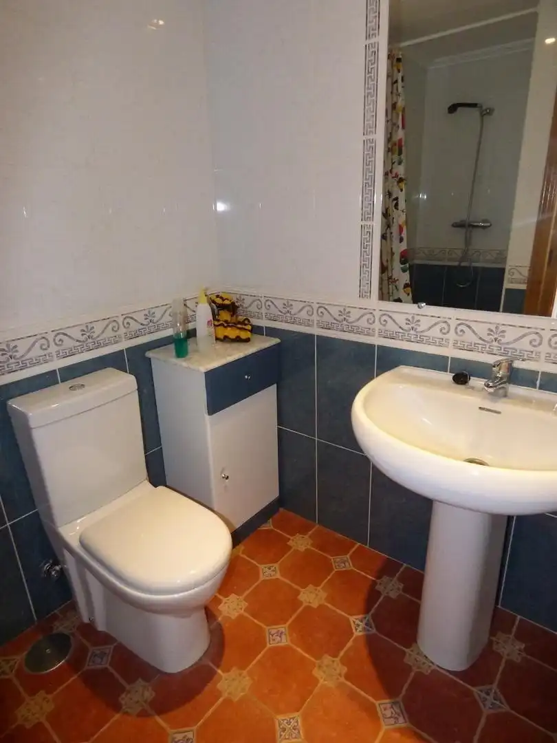 Bathroom of Houses for rent in El Campello  with Terrace