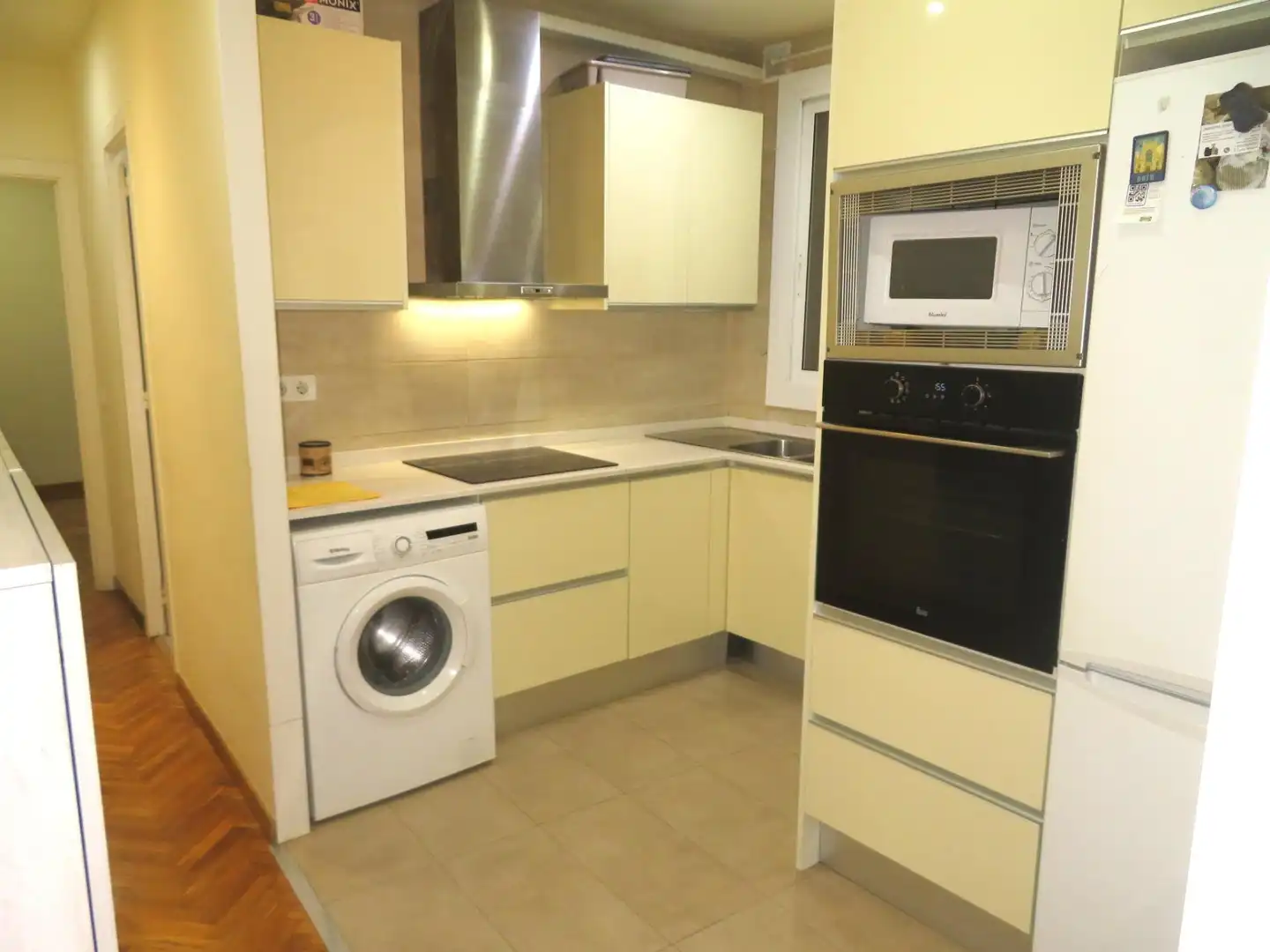 Cocina de Piso en venta en  Barcelona Capital con Calefacción, Parquet y Amueblado