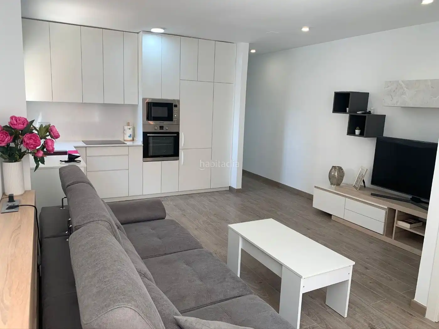 Apartament amb piscina de lloguer a Calle Castellón 12, imagen 13