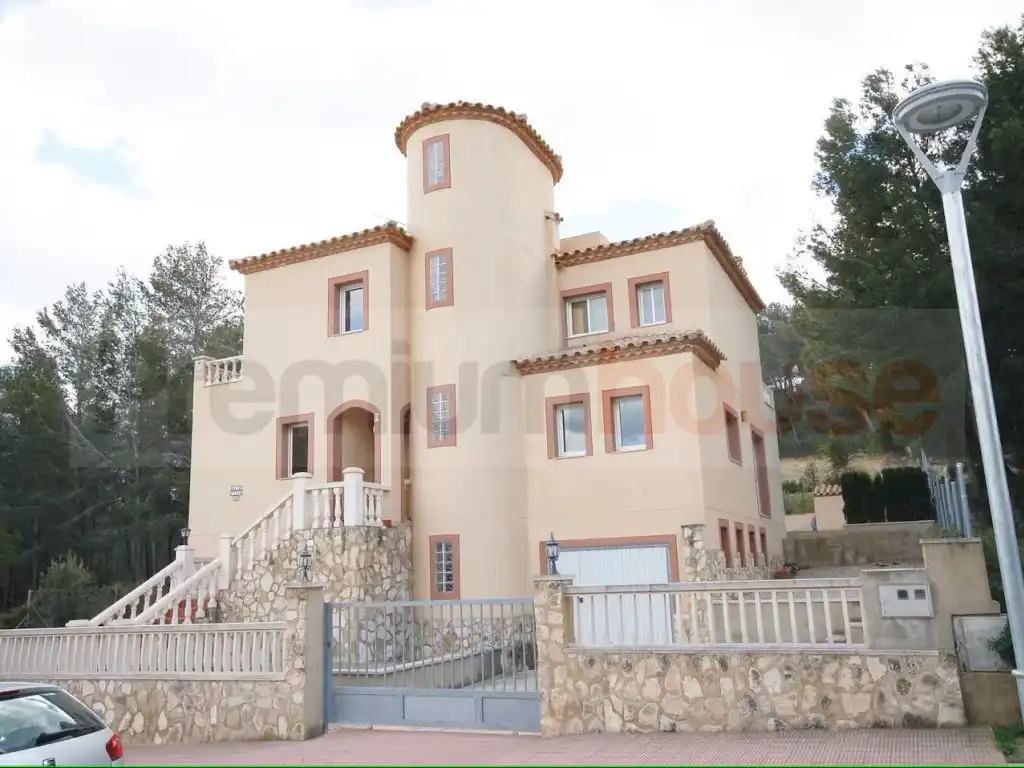 Detached house with pool for sale in Calle Farigola, imagen 8