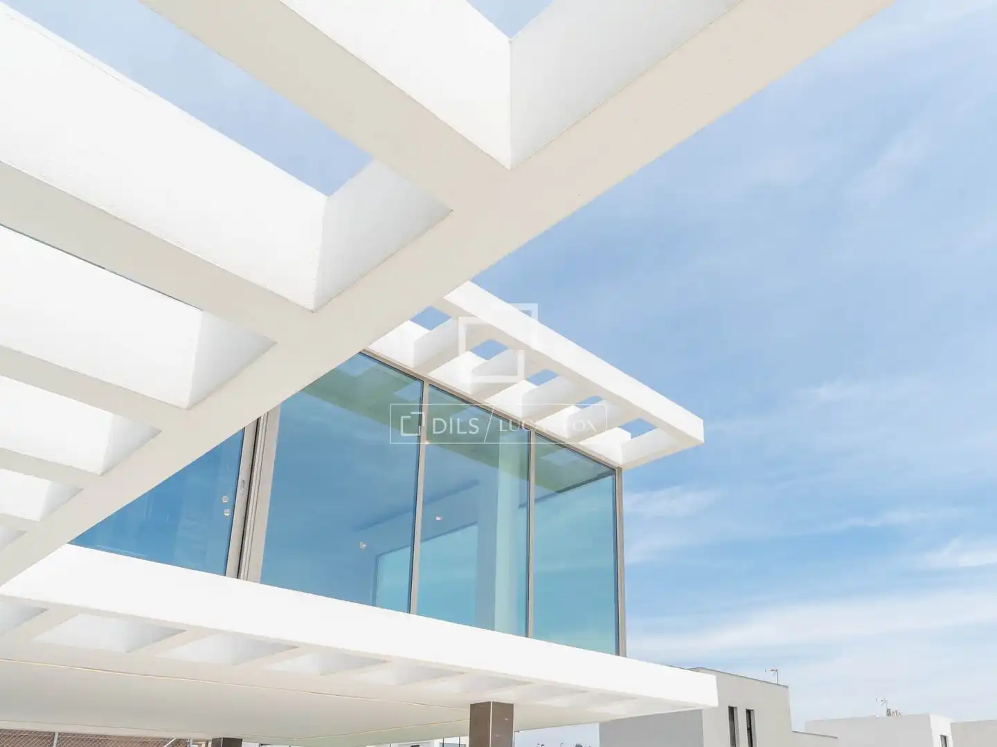 Exterior view of Houses for sale in Torrent  with Air Conditioner, Private garden and Terrace