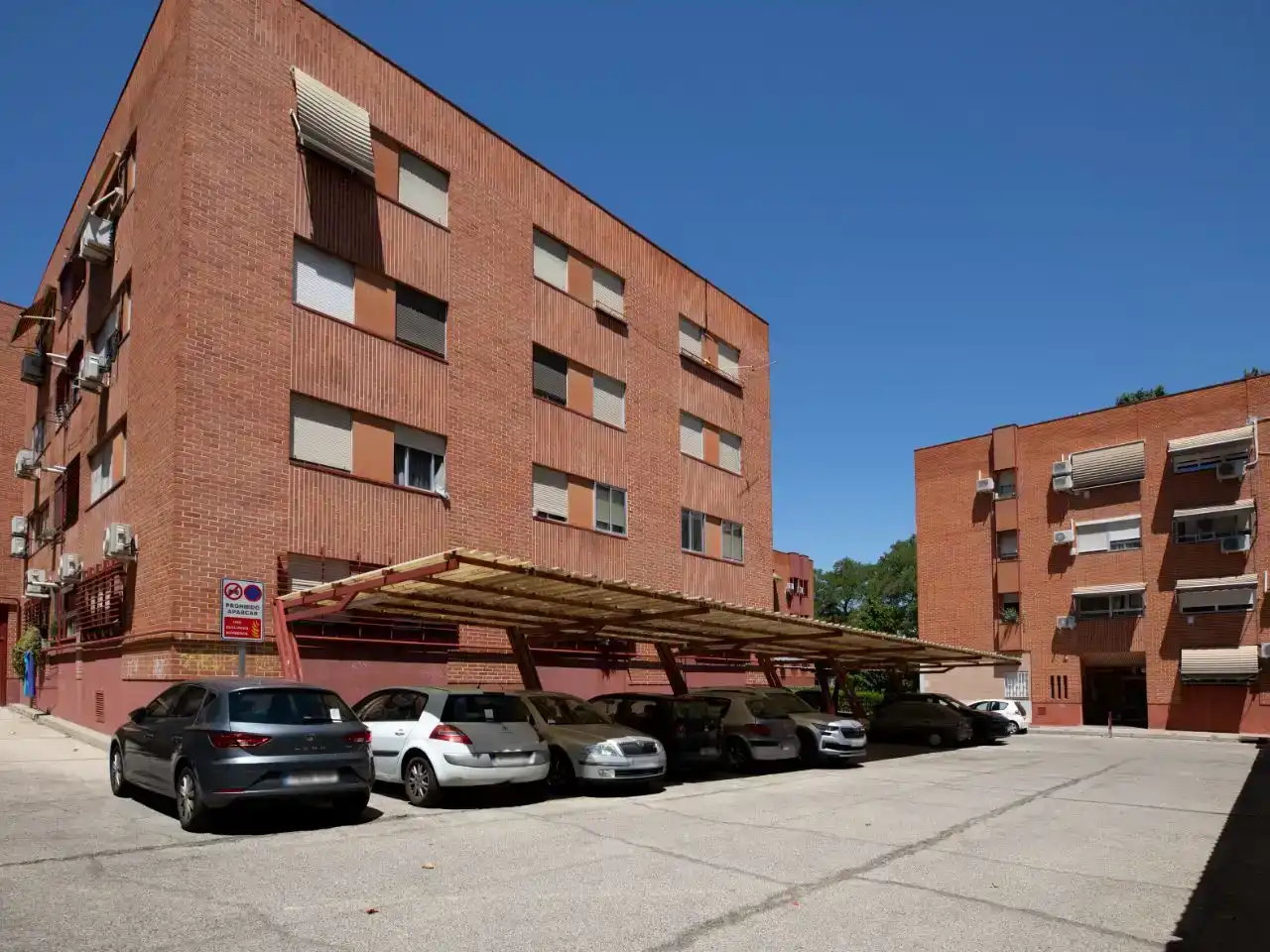 Parking de Piso en venta en Madrid con Aire acondicionado, Jardín privado y Parquet