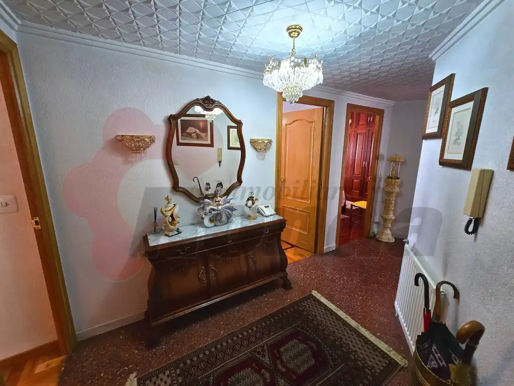 Flat for sale in Lugo