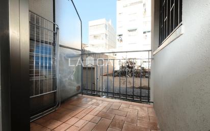 Balcony of Flat for sale in  Barcelona Capital  with Air Conditioner, Heating and Oven