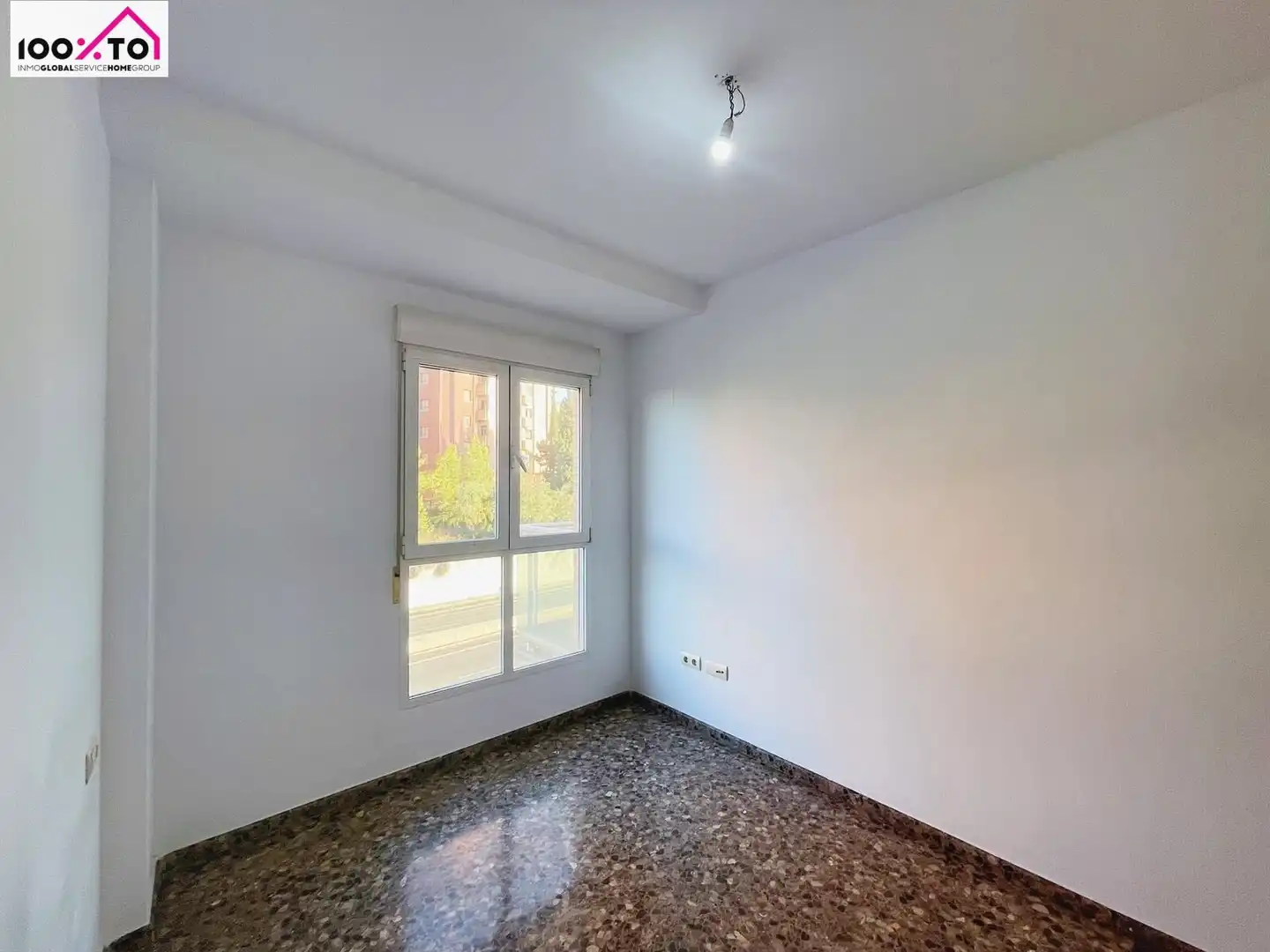 Habitación de Piso en venta en Paterna con Trastero y Balcón