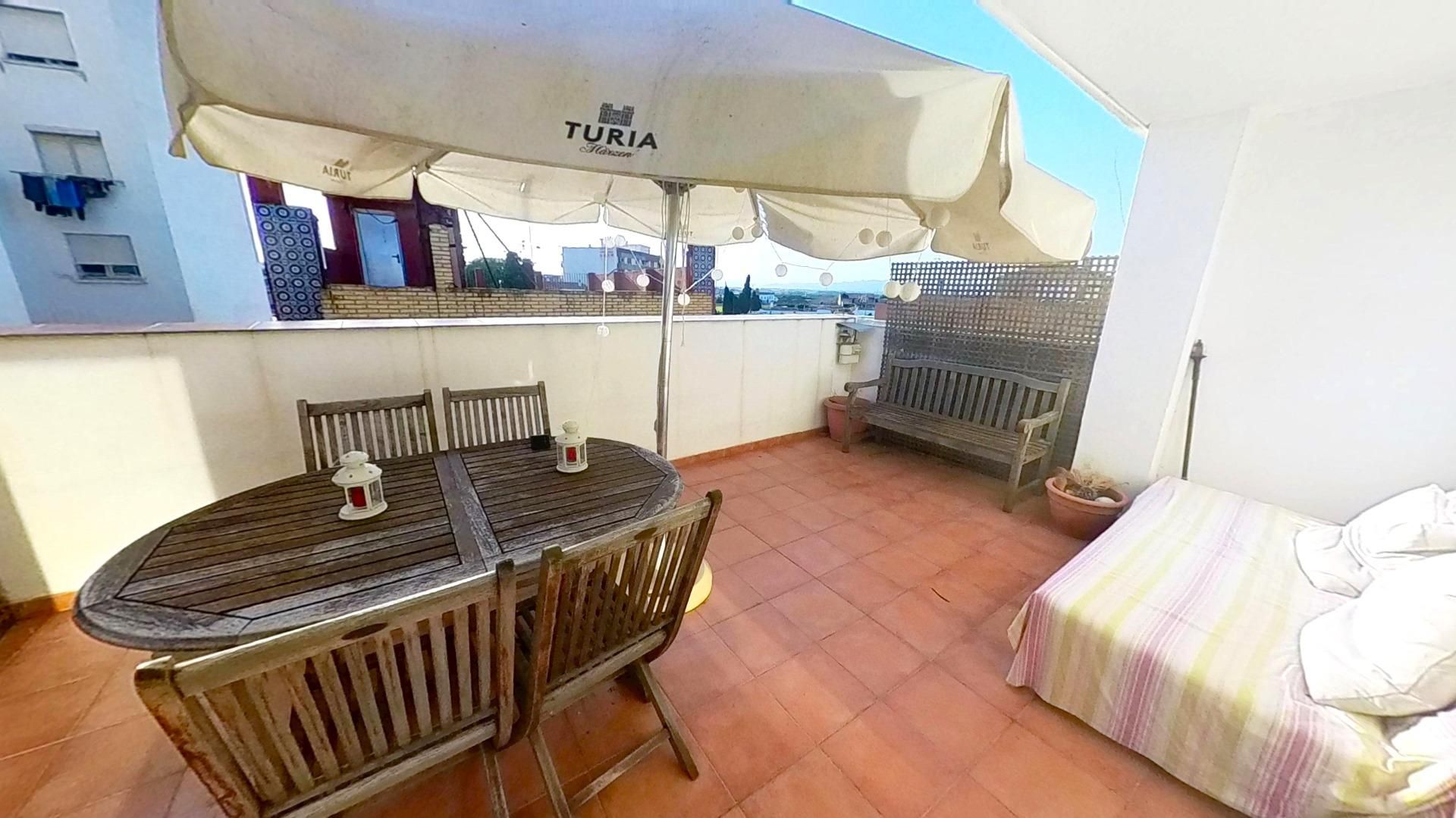 Terrace of House or chalet for sale in Tavernes Blanques  with Heating, Terrace and Storage room