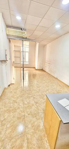 Local comercial en Alquiler en El Paseo, 2 en Orihuela ciudad