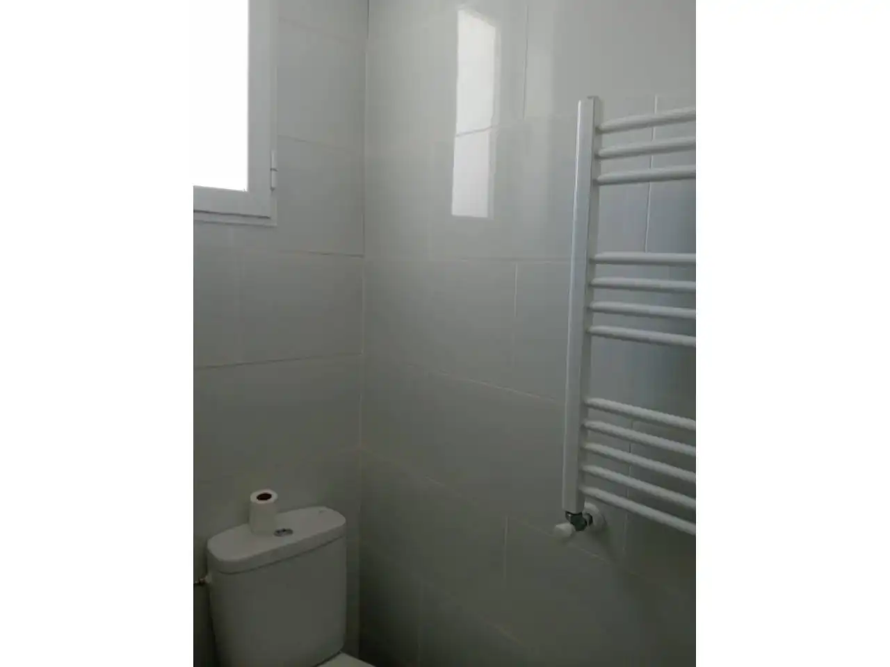 Badezimmer von Wohnung zur Miete in Madrid mit Heizung, Möbliert und Alarm