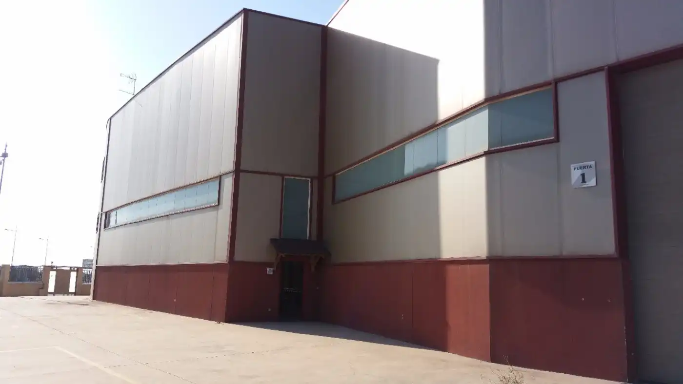 Nave industrial en venta en Calle Calle Obrers de la Vila, imagen 3