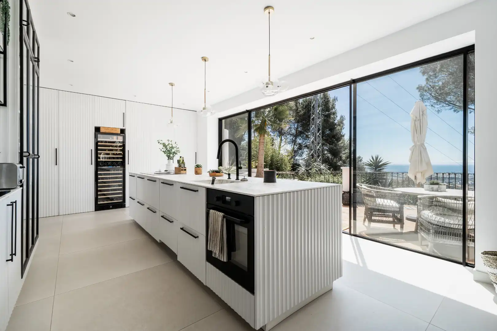 Chalet con piscina en venta en Benahavís pueblo, imagen 9
