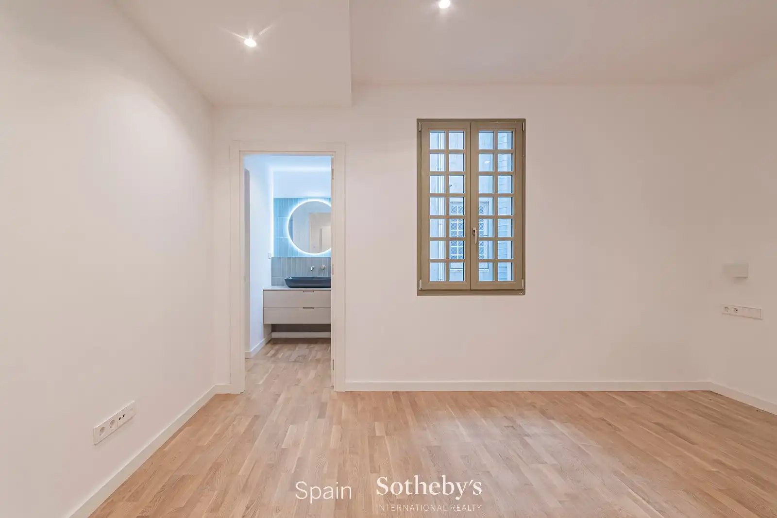Apartment mit Aufzug zum Verkauf in Carrer Comtal, imagen 17
