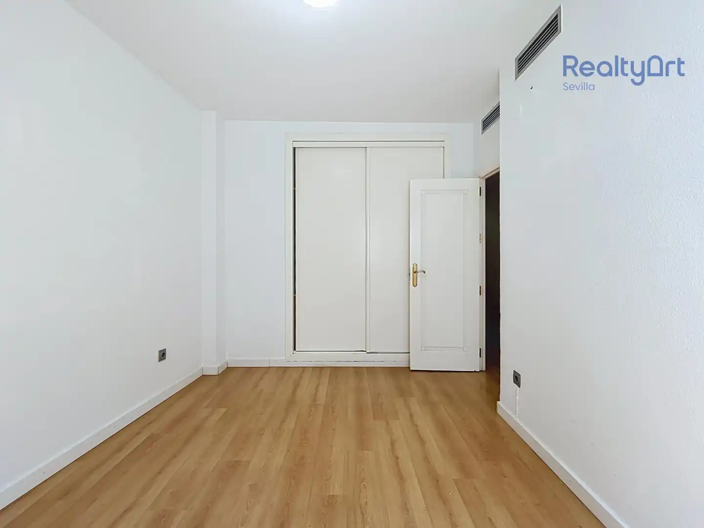 Appartement avec terrasse à louer à Casco Antiguo, imagen 27