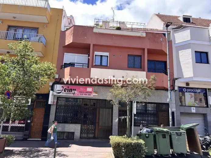 Vista exterior de Piso en venta en Los Realejos con Amueblado y Balcón