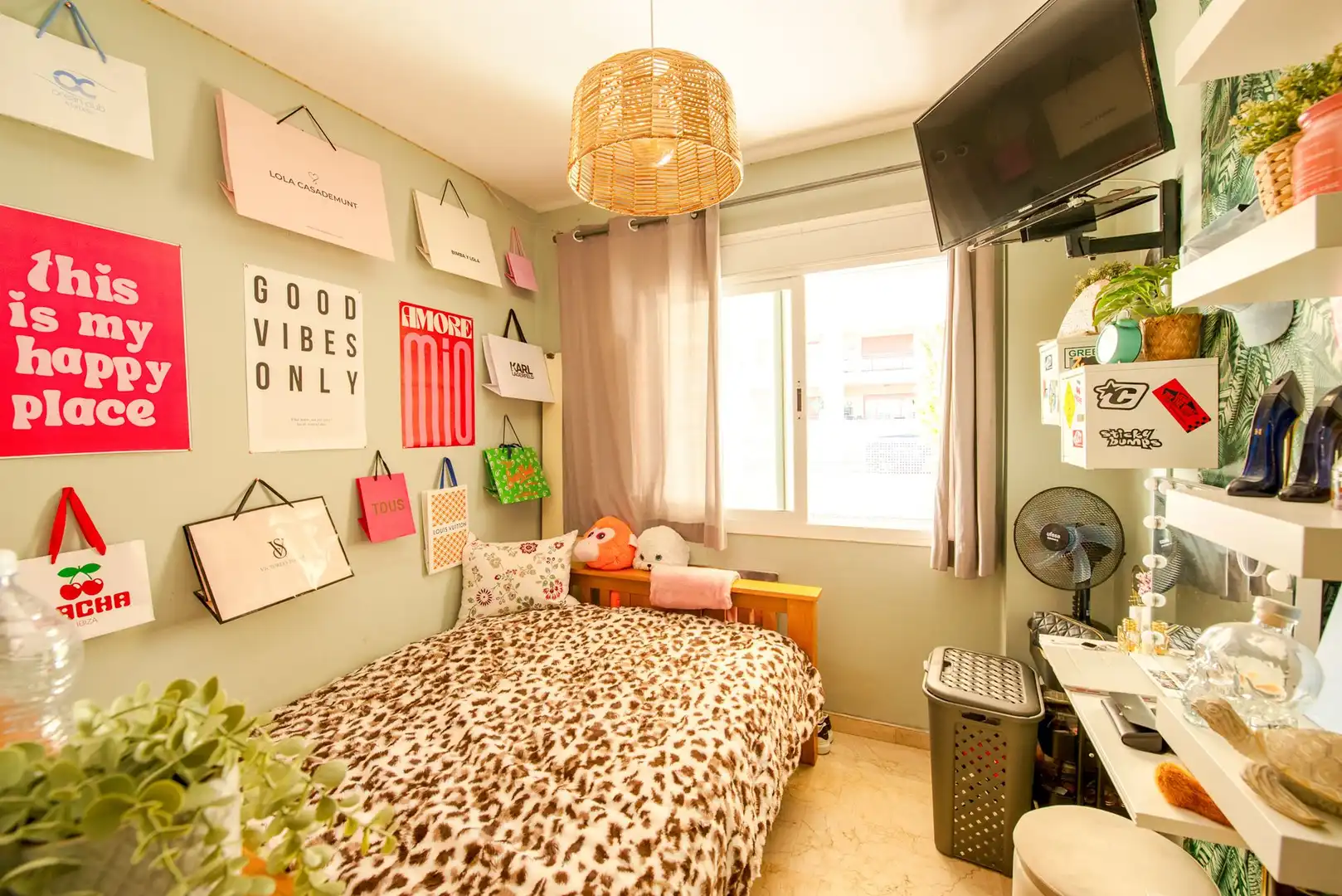 Dormitori de Apartament en venda en Marbella amb Terrassa