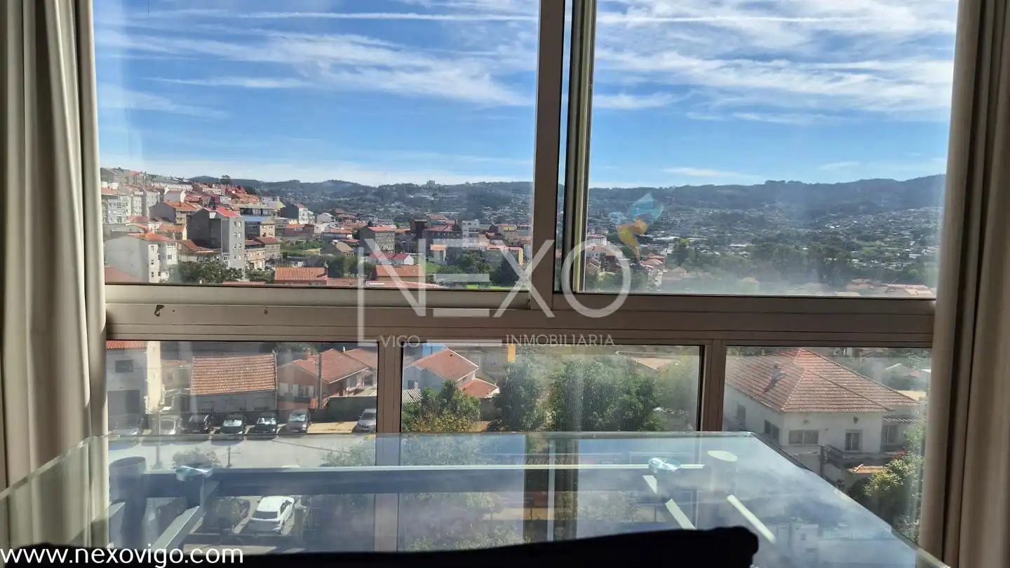 Flat for sale in Avenida da Gran Vía, O Castro