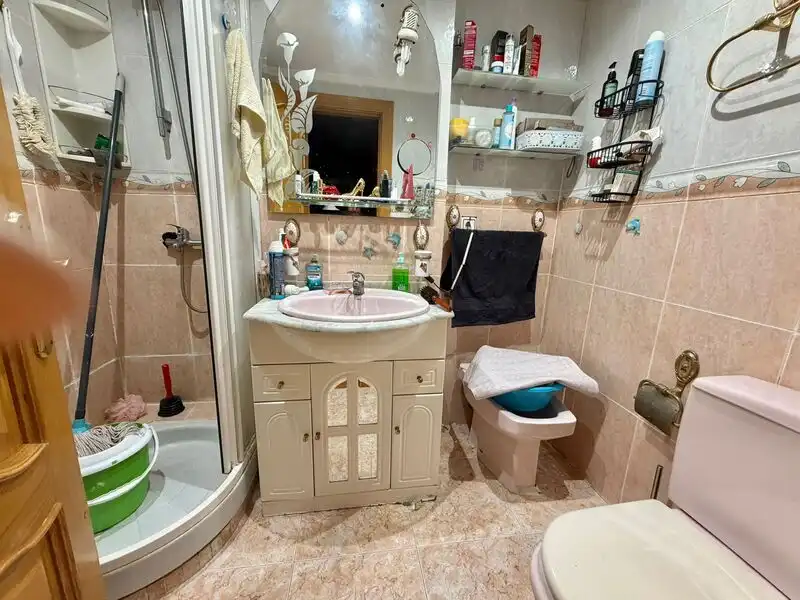 Baño de Piso en venta en Madrid con Aire acondicionado, Calefacción y Terraza