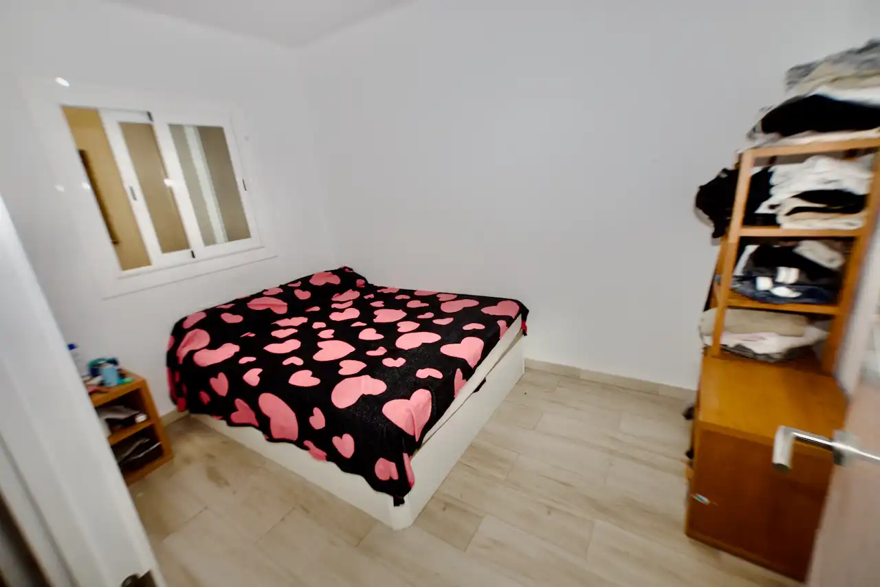 Schlafzimmer von Wohnung zum Verkauf in Terrassa mit Klimaanlage, Heizung und Parkett