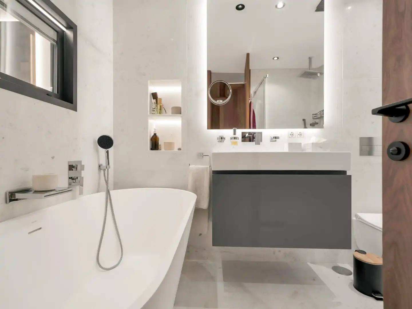Bathroom of Detached homes for sale in Marbella  with Private garden, Alarm and Community pool