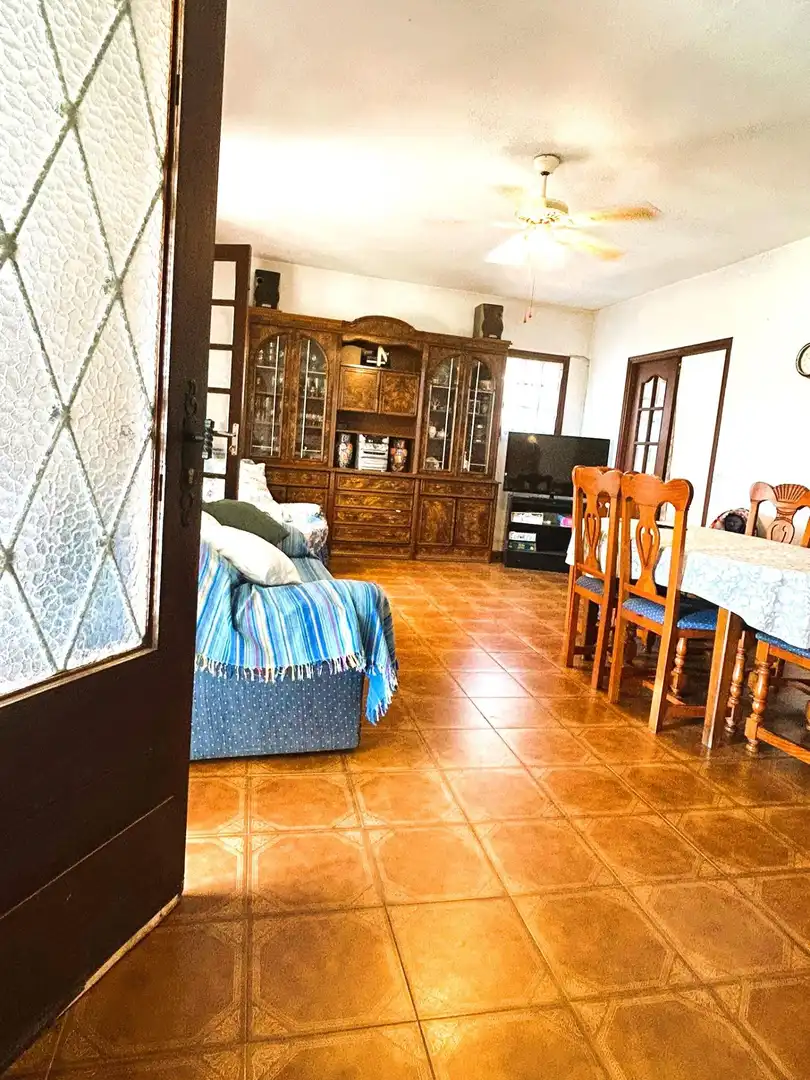 Sala d'estar de Finca rústica en venda en Estepona amb Jardí privat, Terrassa i Piscina