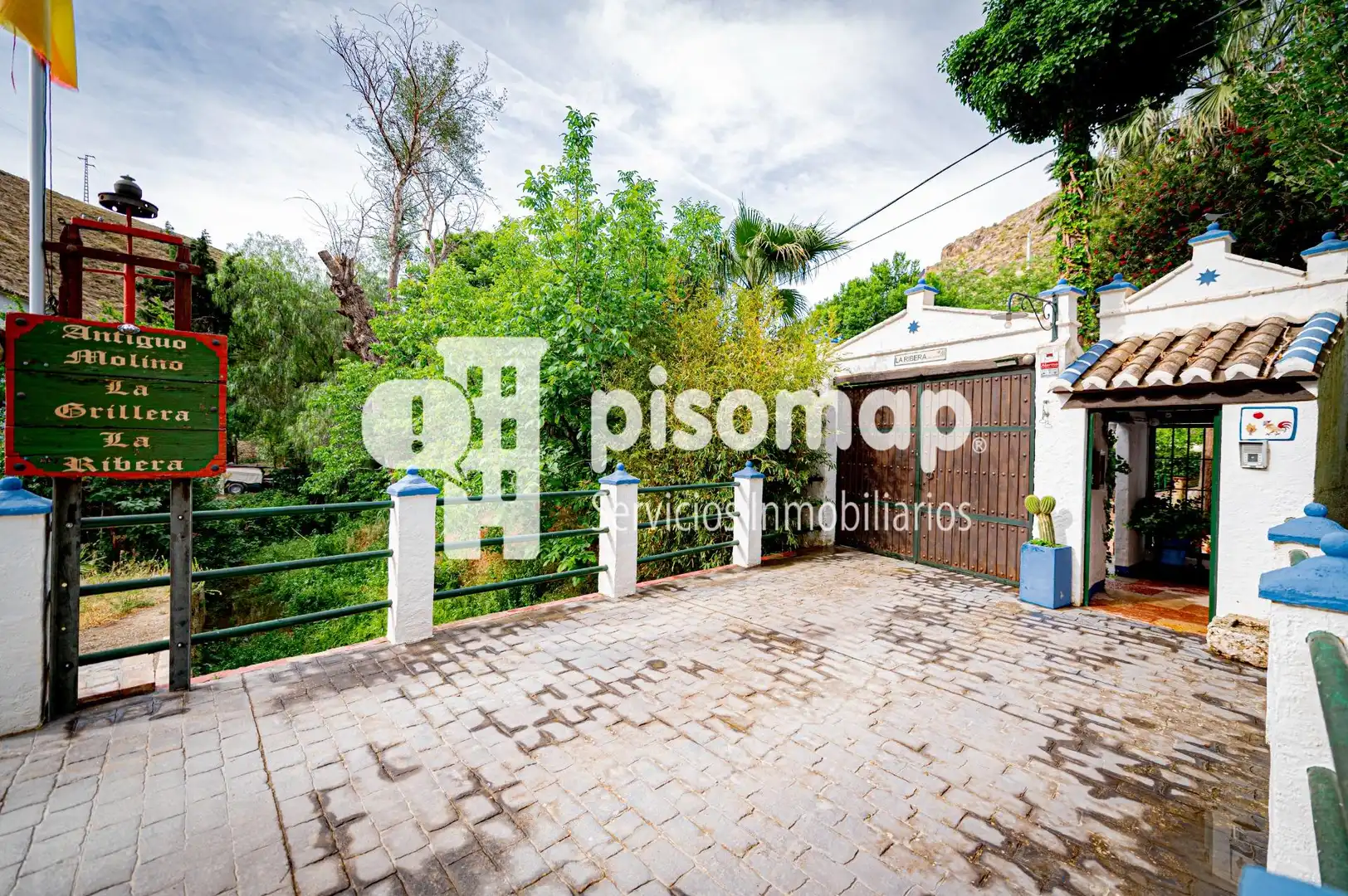 Vista exterior de Finca rústica en venta en Antequera con Calefacción, Jardín privado y Terraza