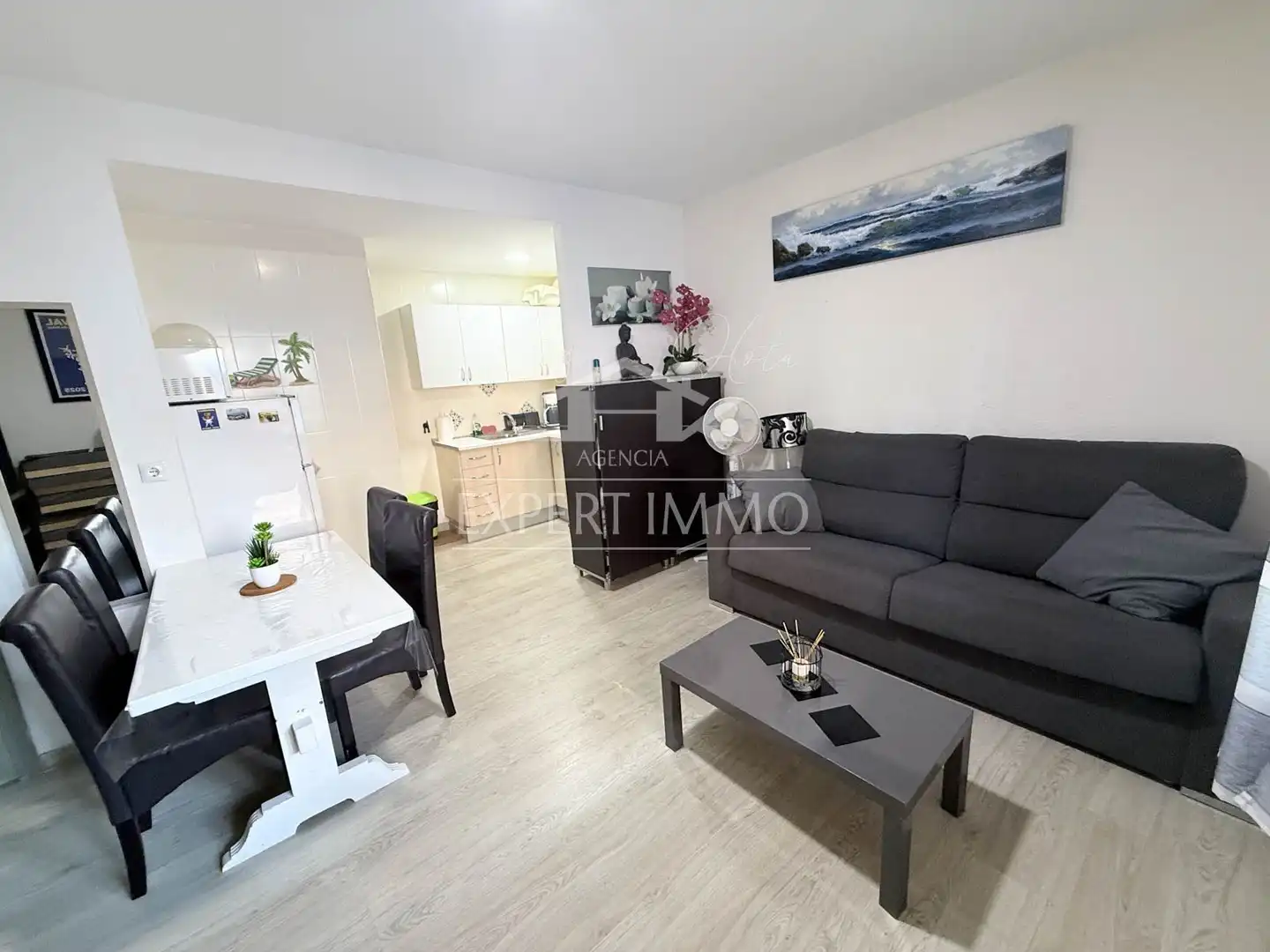 Apartamento en venta en Roses con Amueblado y Piscina comunitaria