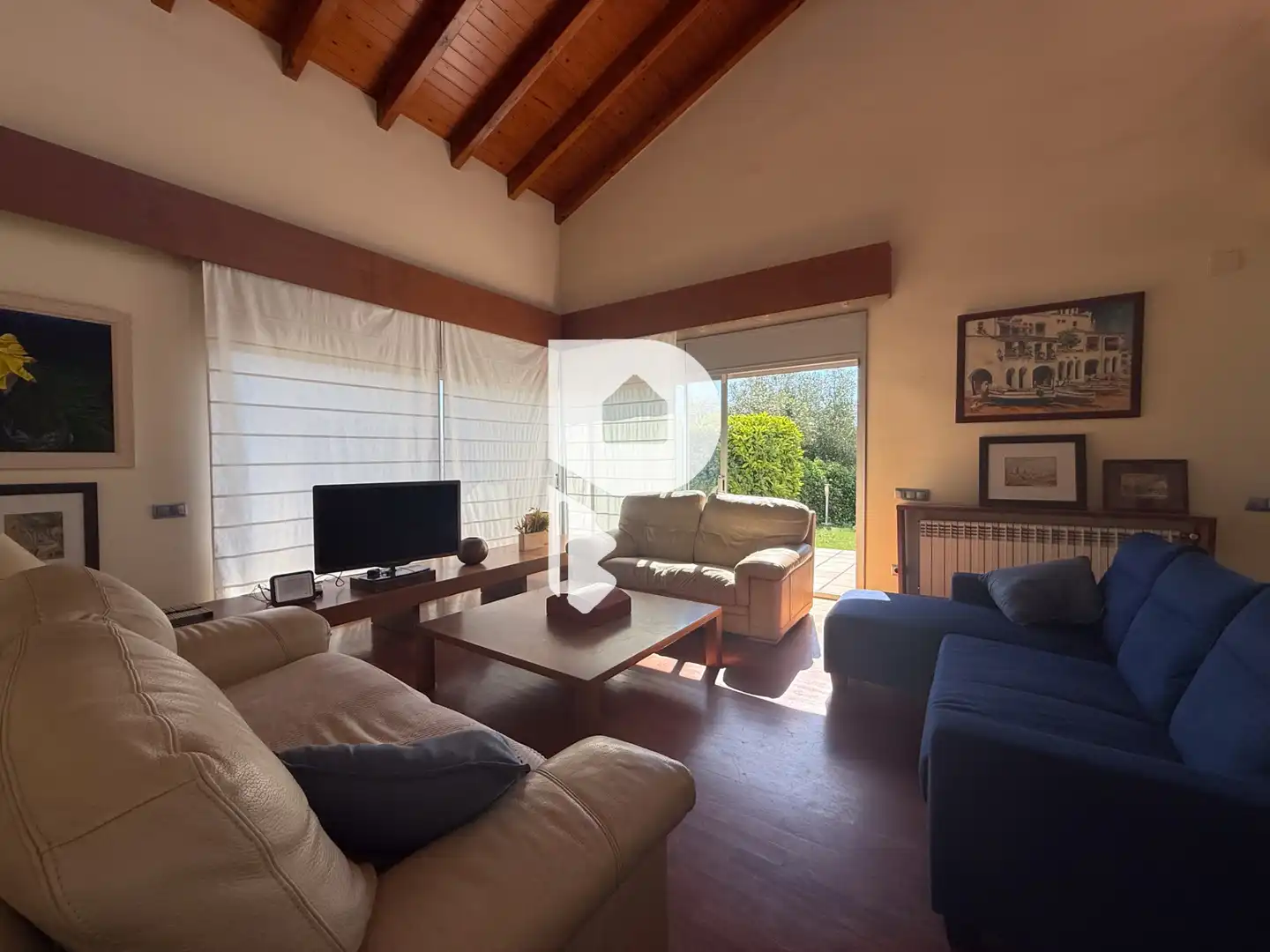 Living room of Houses for sale in Castelldefels  with Air Conditioner, Heating and Terrace