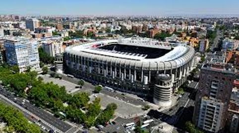 Foto 2 de Piso en venta en Calle de Orense, 6, Cuatro Caminos - Azca, Madrid Capital