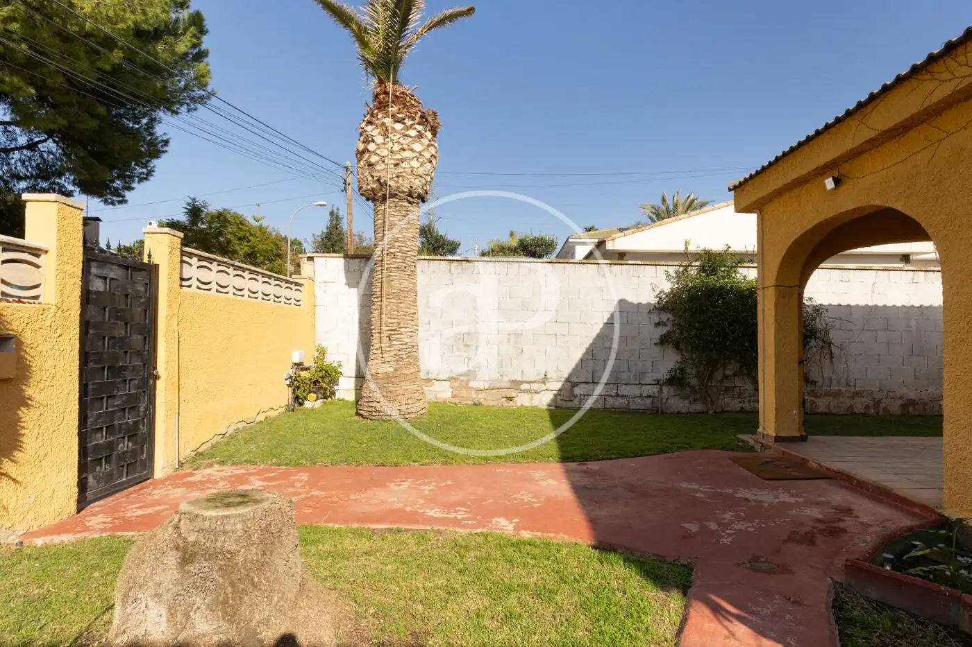 Casa o xalet de lloguer a Calle Albuñuelas, Entrepinos