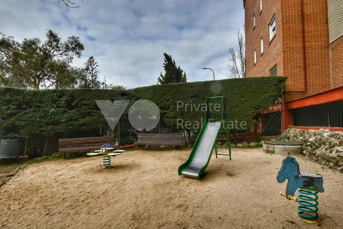 Jardín de Piso en venta en Las Rozas de Madrid con Aire acondicionado, Calefacción y Terraza