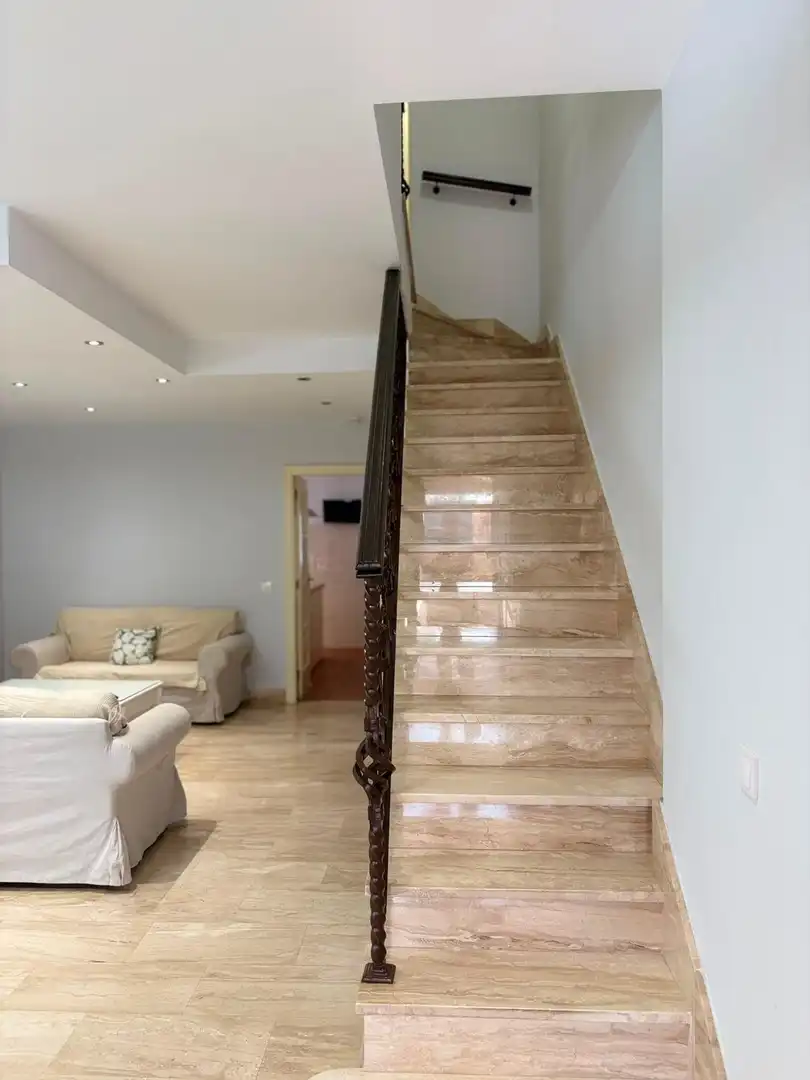 Terraced house with pool for sale in Paseo de las Palmeras, imagen 12
