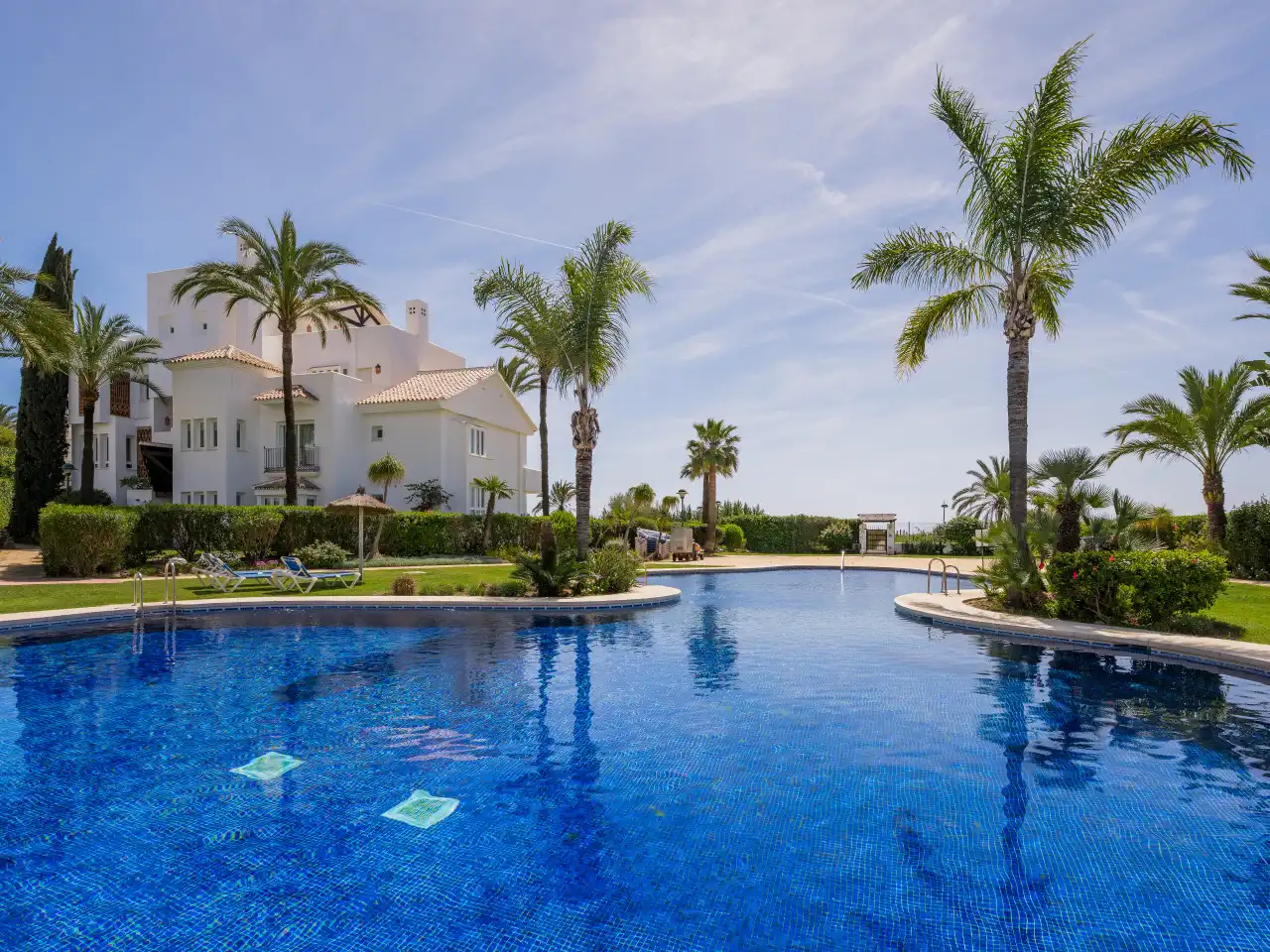 Jardín de Piso en venta en Marbella con Aire acondicionado, Calefacción y Terraza