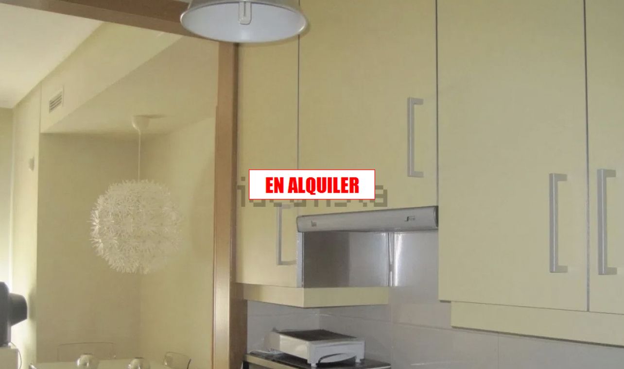 Piso de alquiler en Cantábrico , Larache