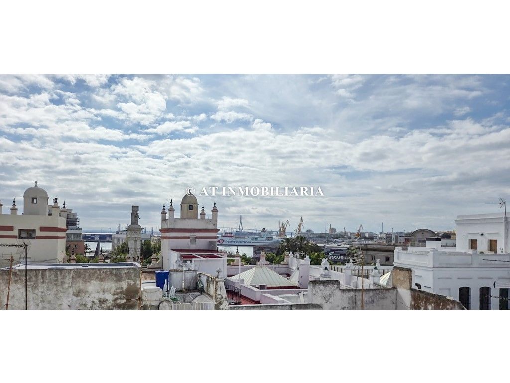 Exterior view of Apartment for sale in  Cádiz Capital