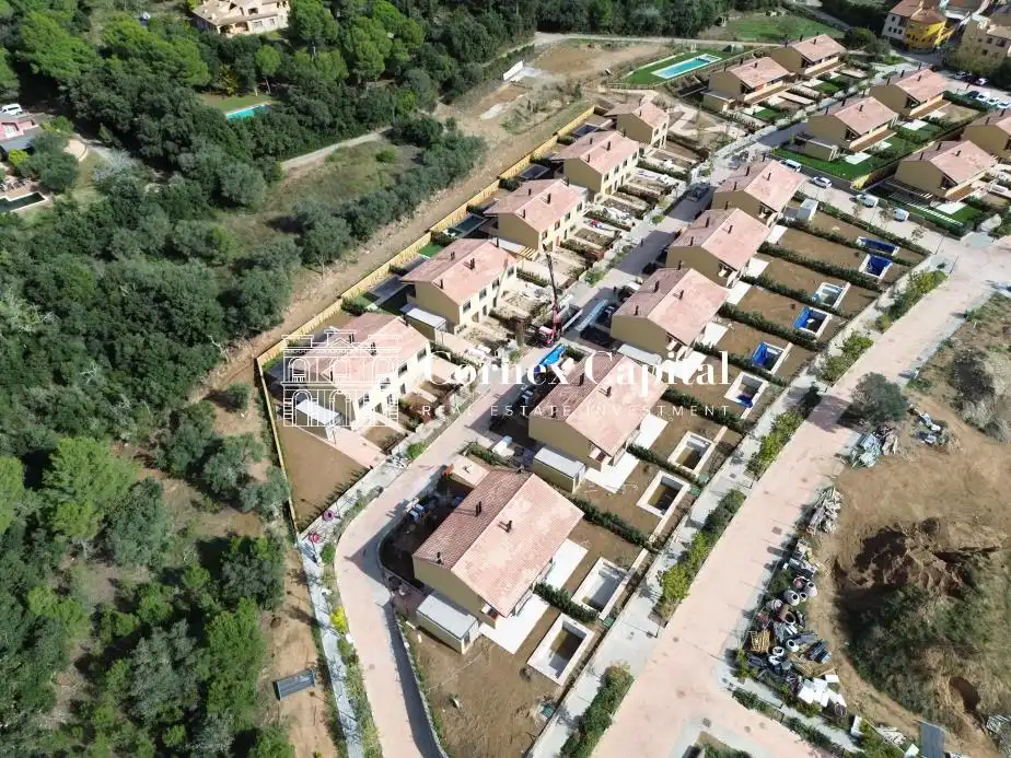 Casa adosada en venta en Regencós