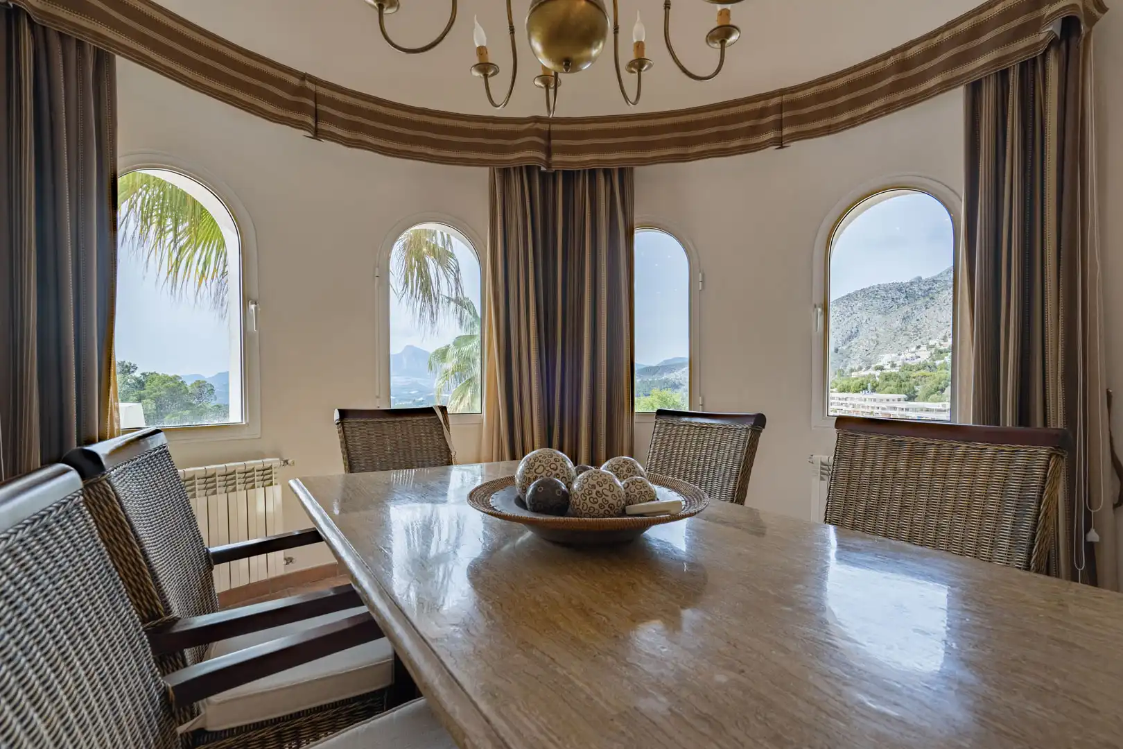 Dining room of Houses for sale in Altea  with Air Conditioner, Heating and Terrace