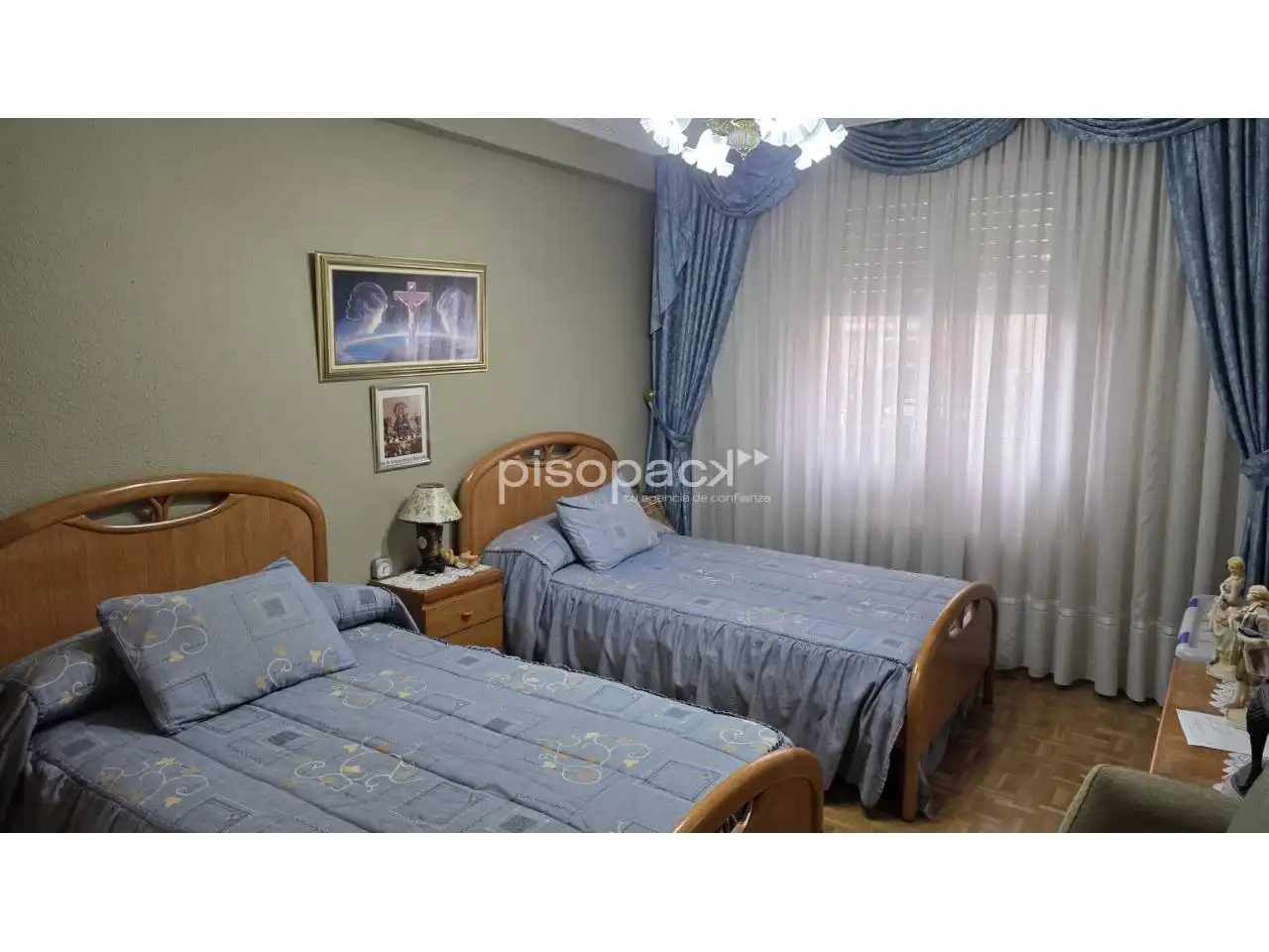 Bedroom of Flat for sale in  Pamplona / Iruña  with Heating, Parquet flooring and Balcony