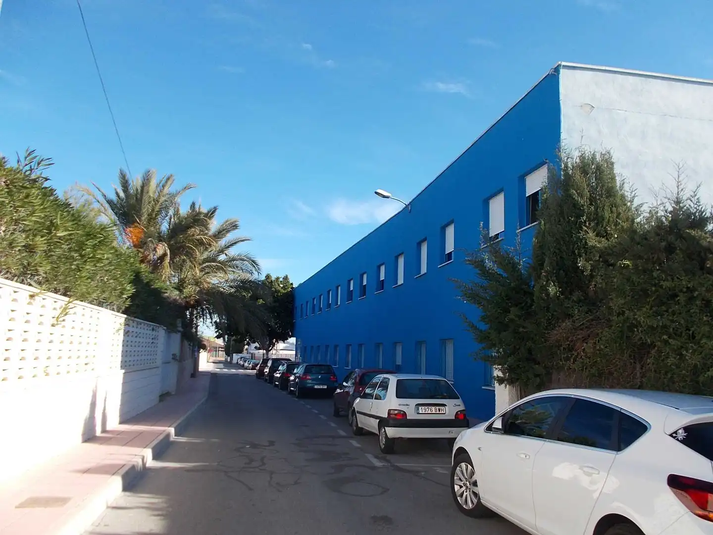 Buildings for sale in C/ Decano , Haygon - Universidad
