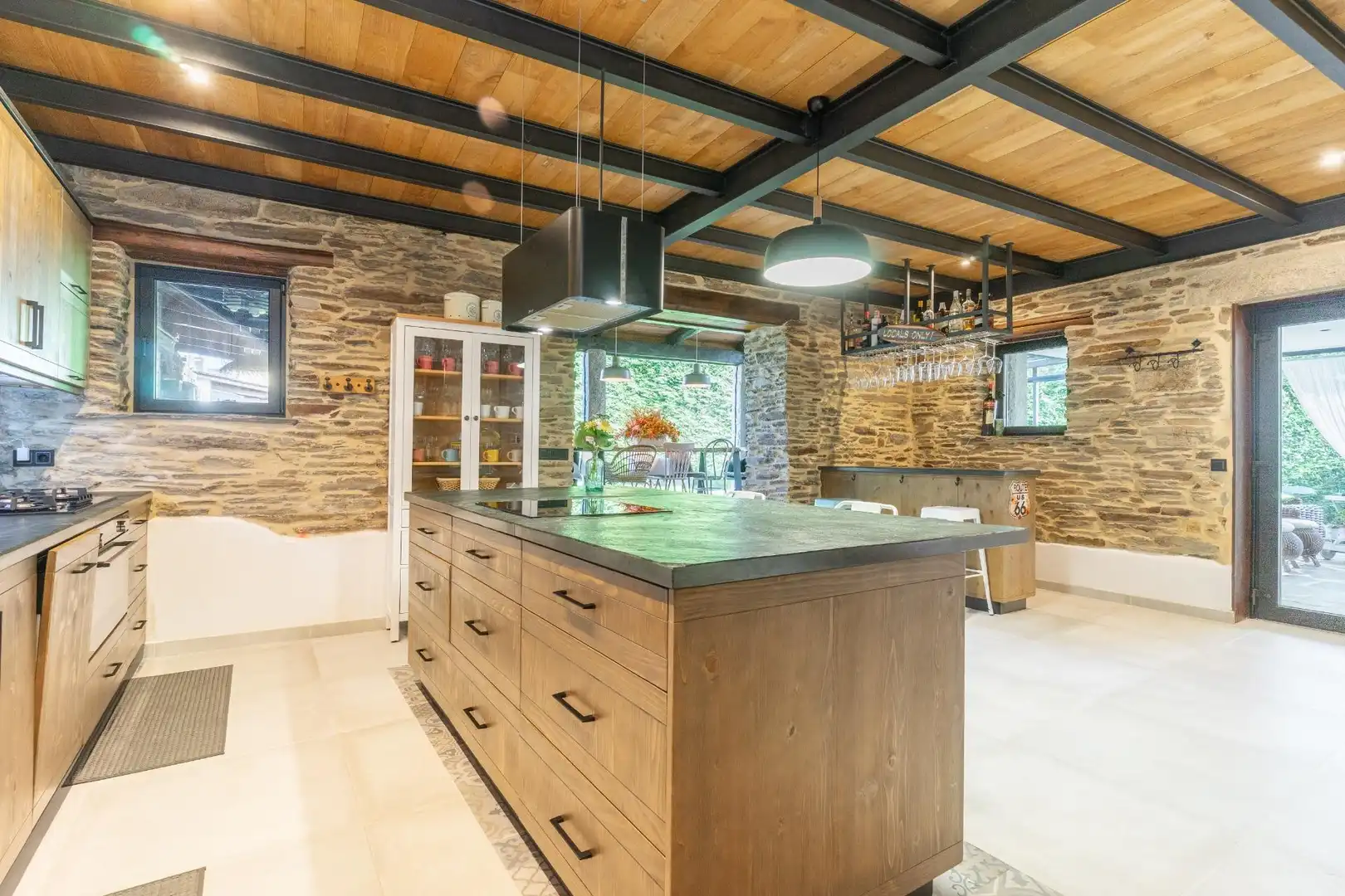 Cocina de Casa o chalet en venta en Lugo con Calefacción, Jardín privado y Jacuzzi