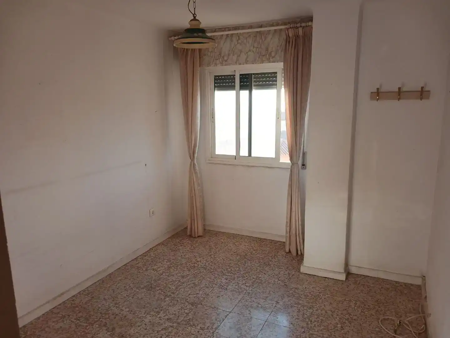 Habitación de Piso en venta en Torrox con Jardín privado, Terraza y Piscina