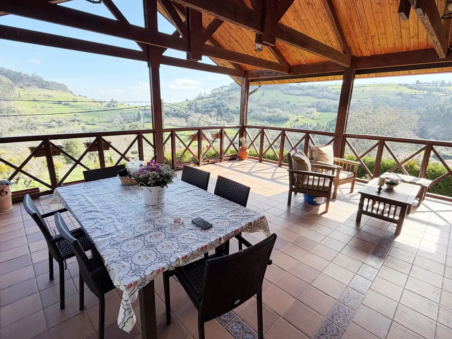 Terrassa de Casa o xalet en venda en Illas amb Calefacció, Parquet i Terrassa