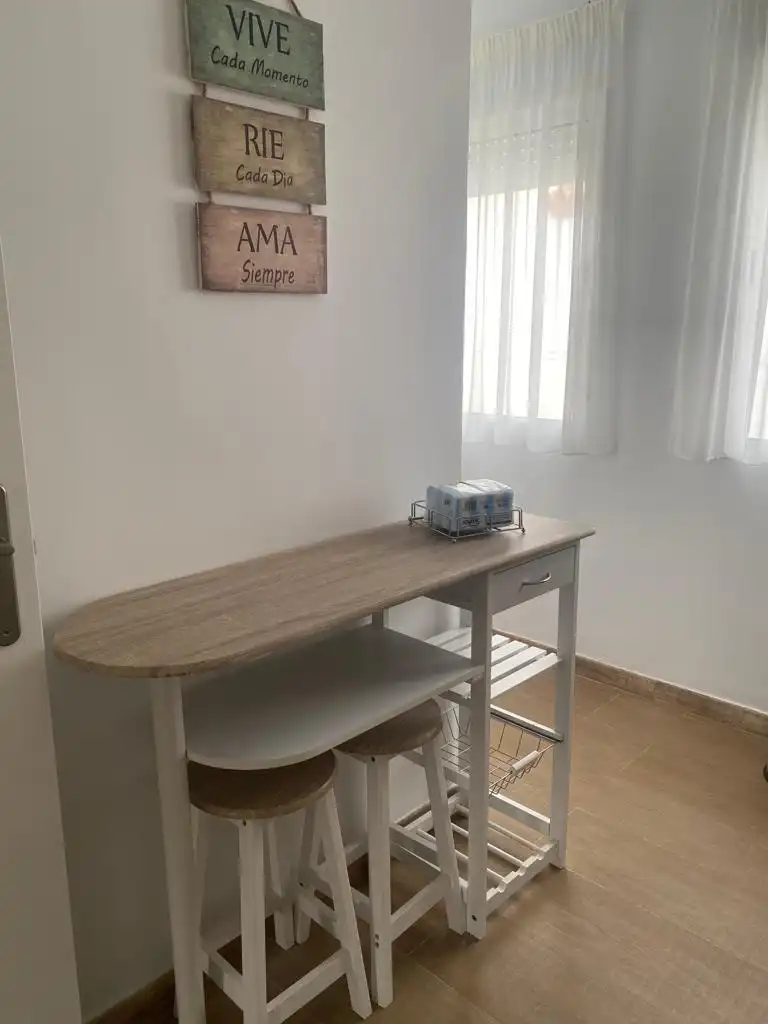 Habitación de Piso de alquiler en Melilla con Amueblado