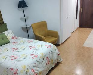 Bedroom of Study to rent in Benalmádena  with Terrace, Furnished and Community pool