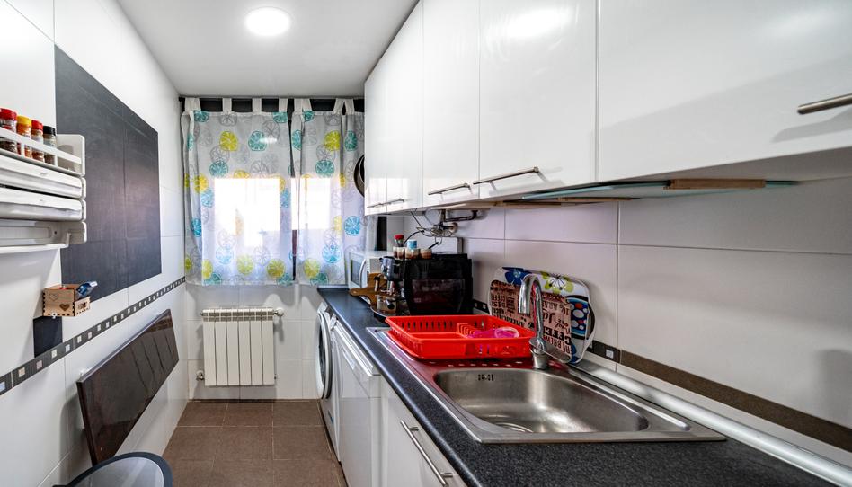 Foto 1 de Casa adosada en venda a Calle Mar de Ontígola, 16, Villalbilla pueblo, Madrid