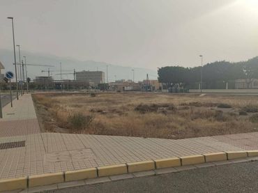 Terreno residenziale in vendita a Calle Descubrimiento