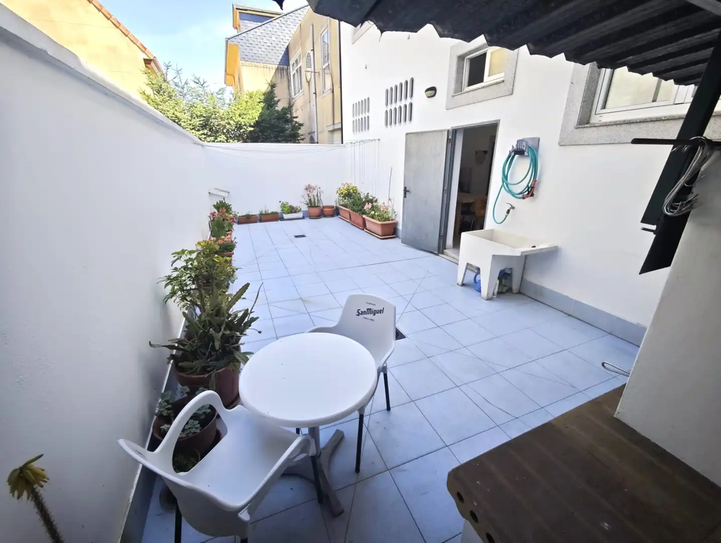 Terrassa de Casa adosada en venda en Culleredo amb Moblat, Forn i Rentadora