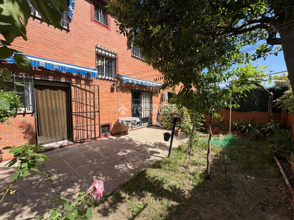 Jardí de Casa adosada en venda en Getafe amb Calefacció, Jardí privat i Terrassa