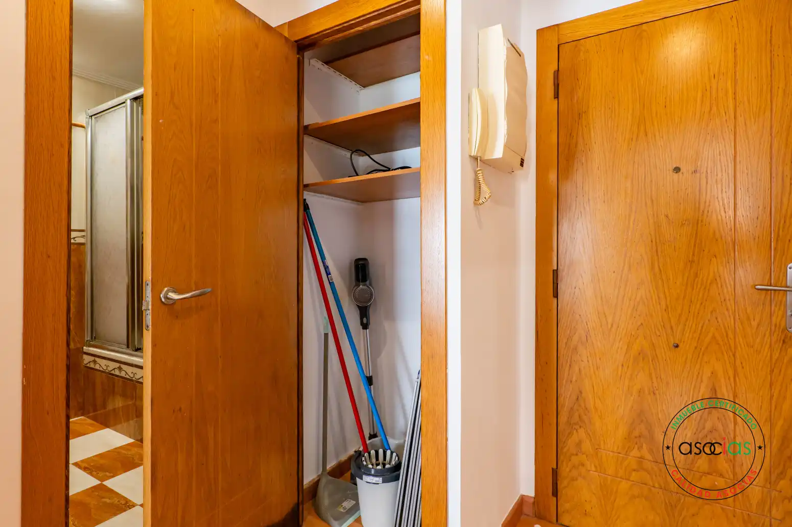 Piso en venta en Gijón  con Calefacción y Trastero