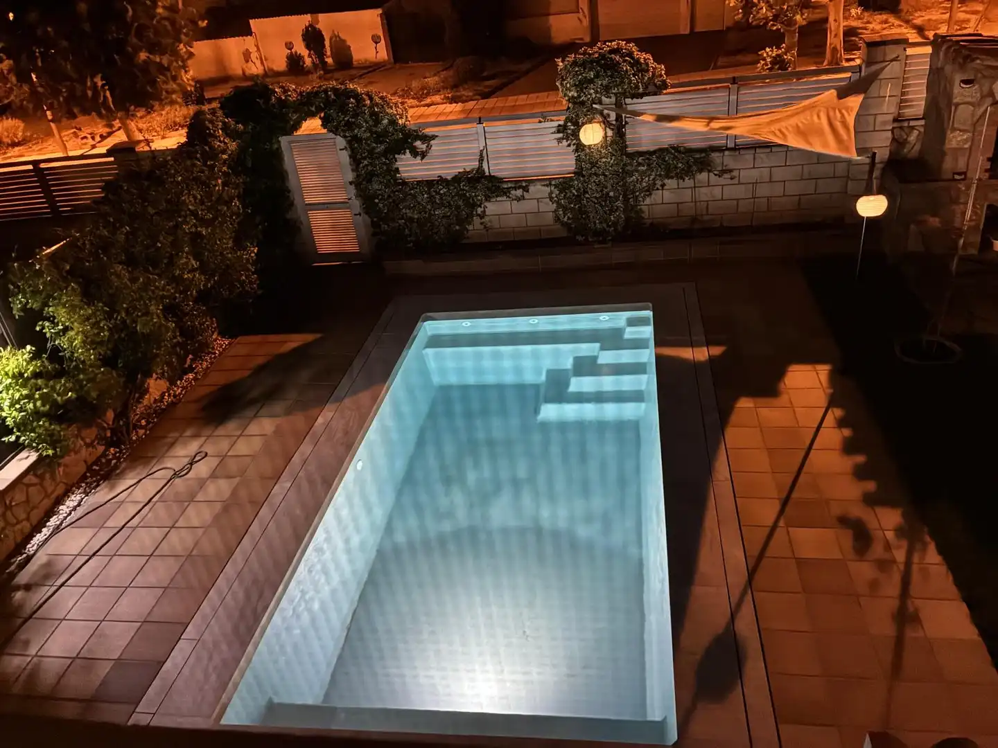 Piscina de Casa adosada en venda en Soria Capital  amb Calefacció, Jardí privat i Terrassa